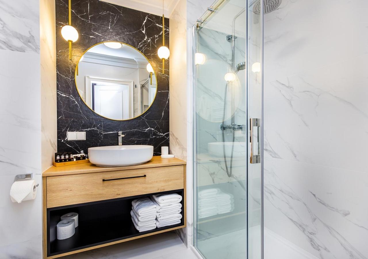 Bentis Luxury Apartments Krakau Buitenkant foto