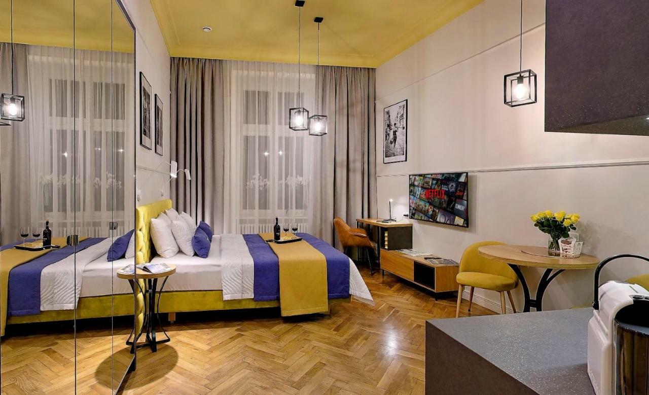 Bentis Luxury Apartments Krakau Buitenkant foto