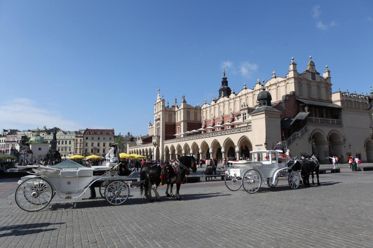Bentis Luxury Apartments Krakau Buitenkant foto